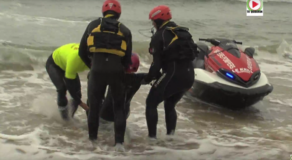 Les Pompiers de la plage du SDIS 56