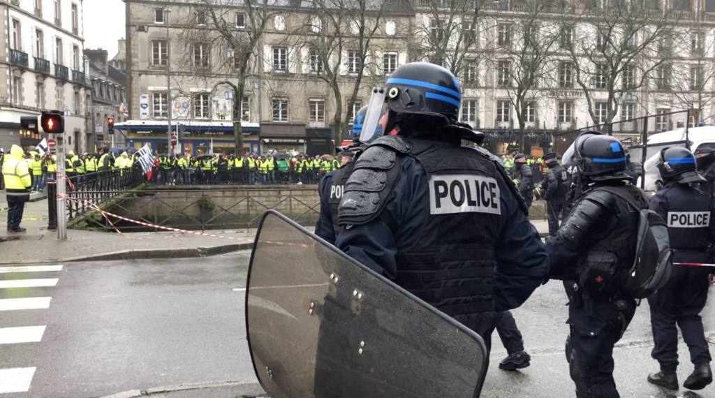 Quimper: Les Gilets Jaunes - Bretagne Télé
