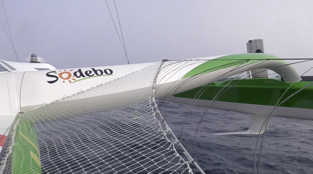 Sodebo Ultim 3 vole à 40 noeuds - TV Quiberon 24/7
