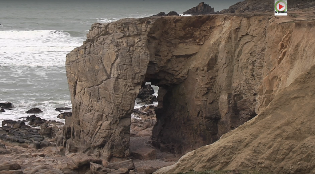 Saint-Pierre Quiberon: L 'Arche va Mourir - Bretagne Télé