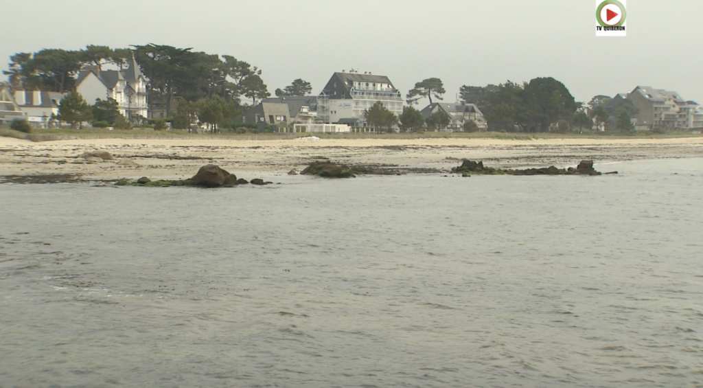 Covid-19: Confinement à Carnac-Plage - Bretagne Télé