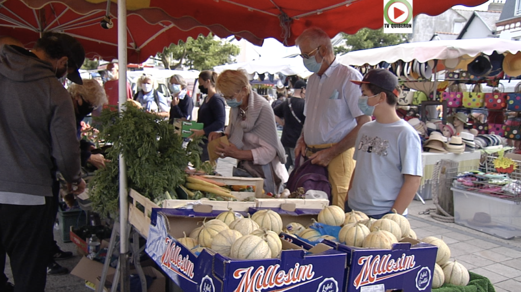 Covid-19: Marché masqué - TV Quiberon 24/7