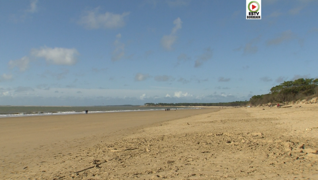 Saint-Palais-sur-mer | La Plage des Combots - Bordeaux Bretagne Télé