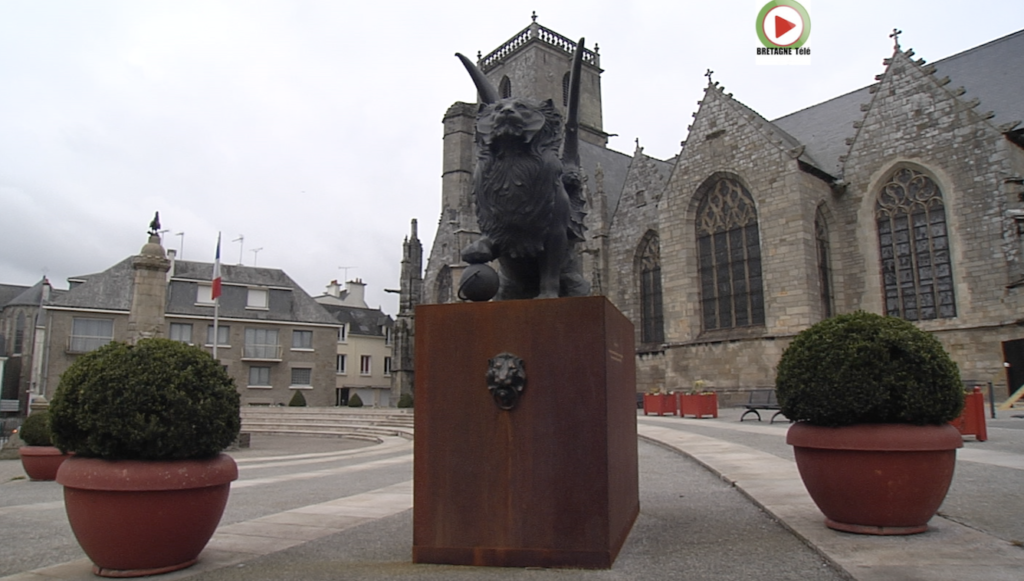 Ploërmel | Gloire au Lion ailé - Bretagne Télé