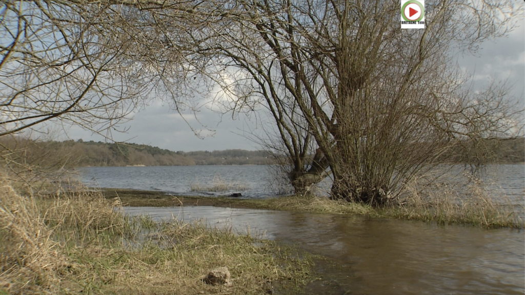 Ploërmel | Le Lac au Duc en Hiver - Bretagne Télé
