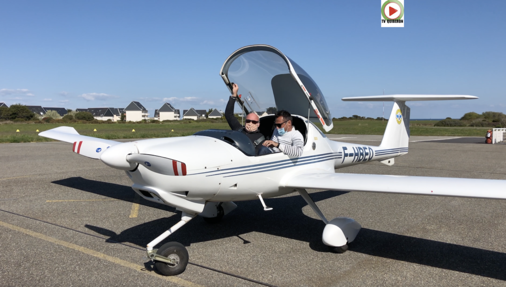 Quiberon | L' Avion et la Plage - TV Quiberon 24/7