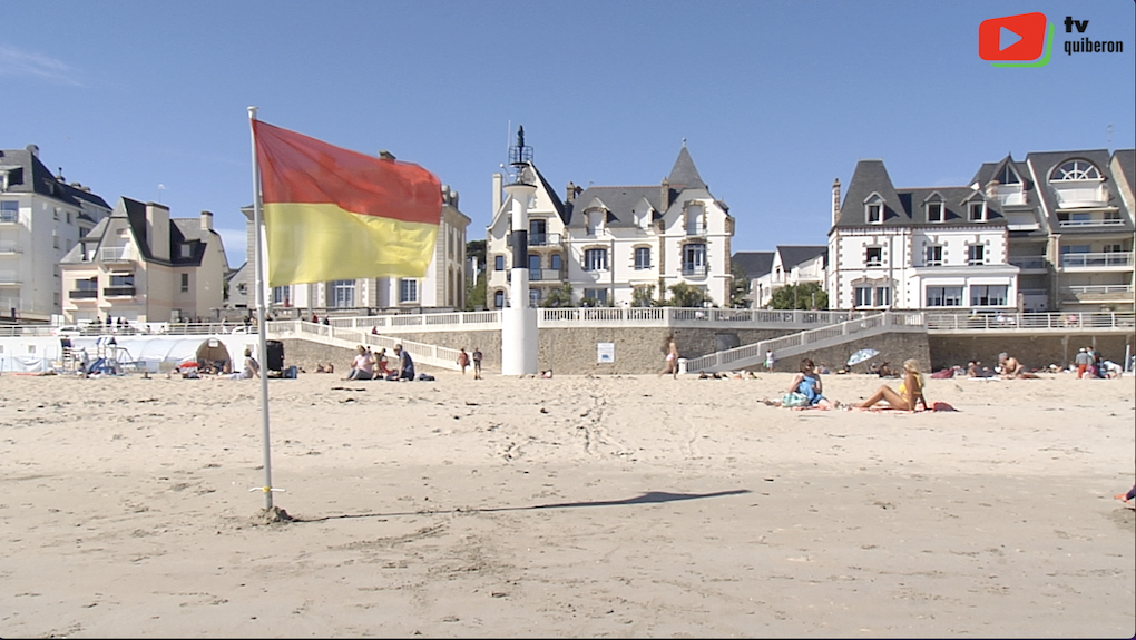 Quiberon | Mystérieux drapeaux sur les plages | TV Quiberon 24/7