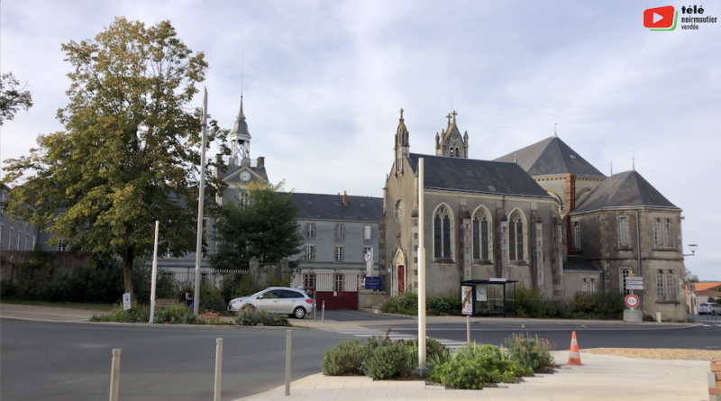 Chavagnes-en-Paillers | Pensionnat et clochers | Télé Noirmoutier Vendée