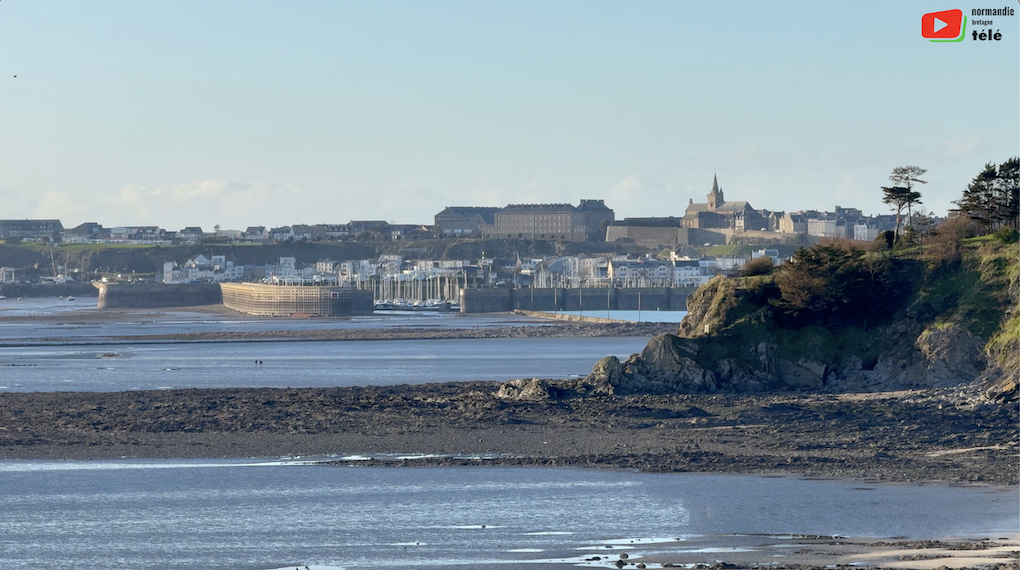 Granville | La Manche kidnappée à Marée basse | Normandie Bretagne Télé