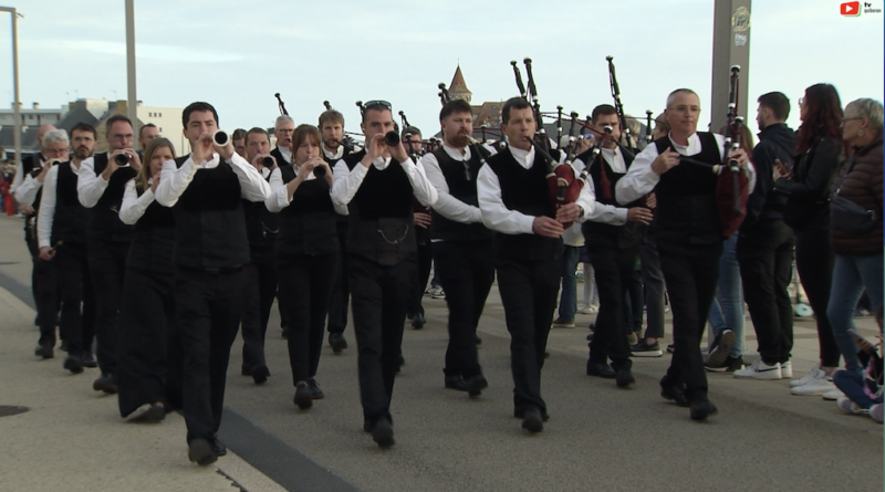 Quiberon | Parade Celte Festival Presqu'île Breizh 2024 | TV Quiberon 24/7