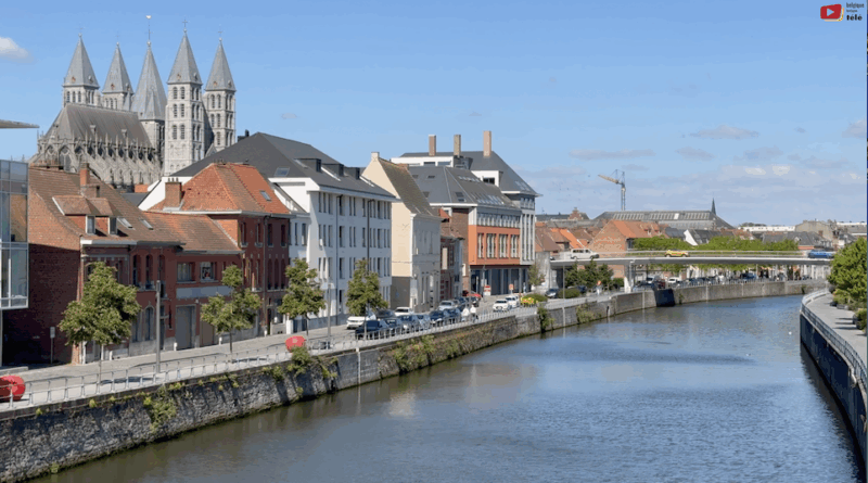 | Cathédrale Notre-Dame / kathedraal | Belgique Bretagne Télé