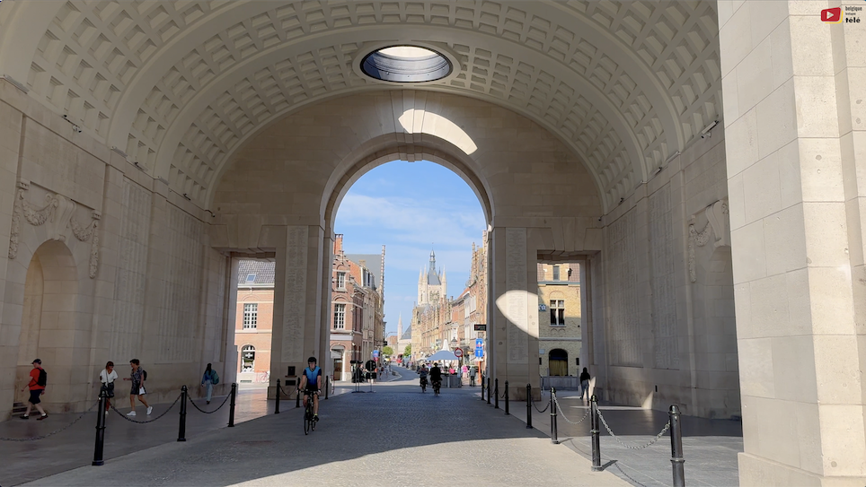 Ieper | Menenpoort / Menin Gate War memorial | Belgique Bretagne Télé