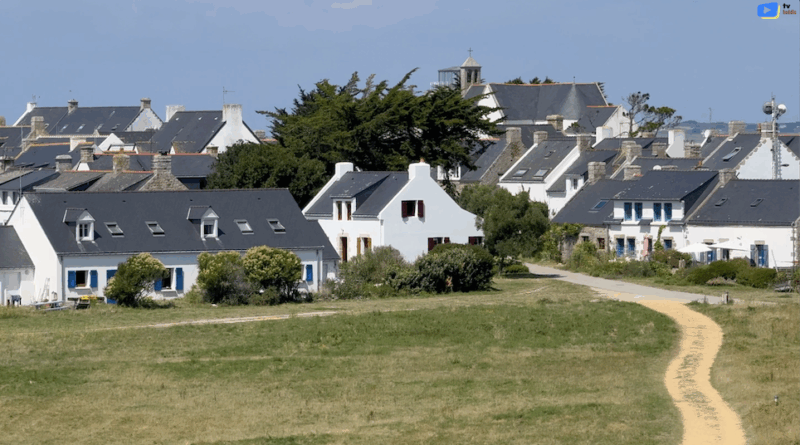 Île de Hoëdic | Balade estivale en Août | Île de Hoëdic TV
