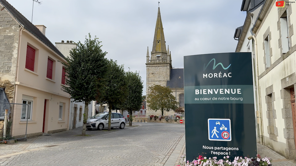 Moréac | Beau Bourg, Église et Plan d'Eau | Bretagne Télé