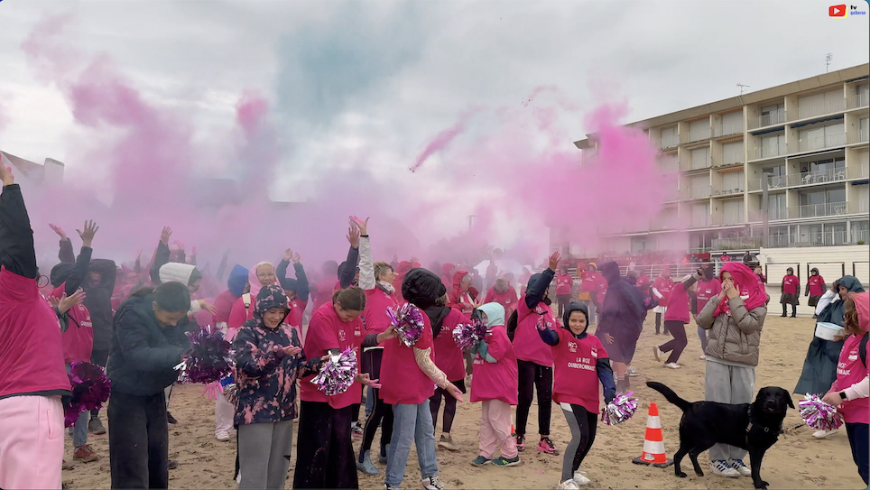 Quiberon | Pluie de Marcheurs contre le Cancer du Sein | TV Quiberon 24/7