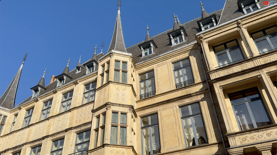 Luxembourg | Le Palais Grand-Ducal | Luxembourg Bretagne Télé