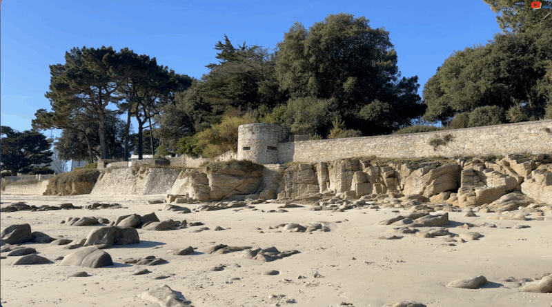 Saint-Pierre Quiberon | Qui rôde Plage de Keraude ? | Saint-Pierre Quiberon TV