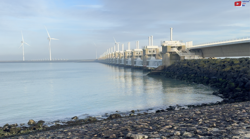 Faelweg | Een dam en Windturbines | Nederland Bretagne TV