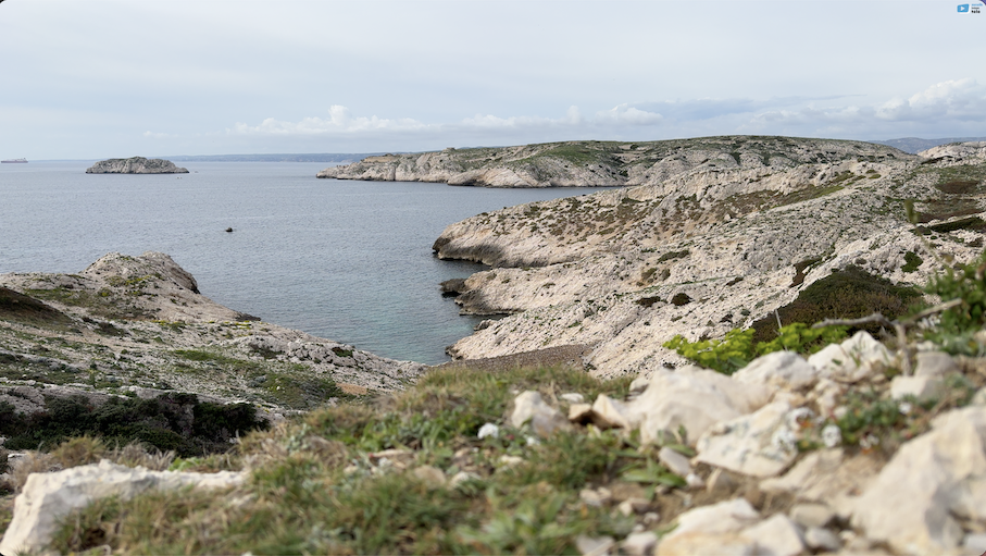 Marseille | Calanques et Port du Frioul | Marseille Bretagne Télé