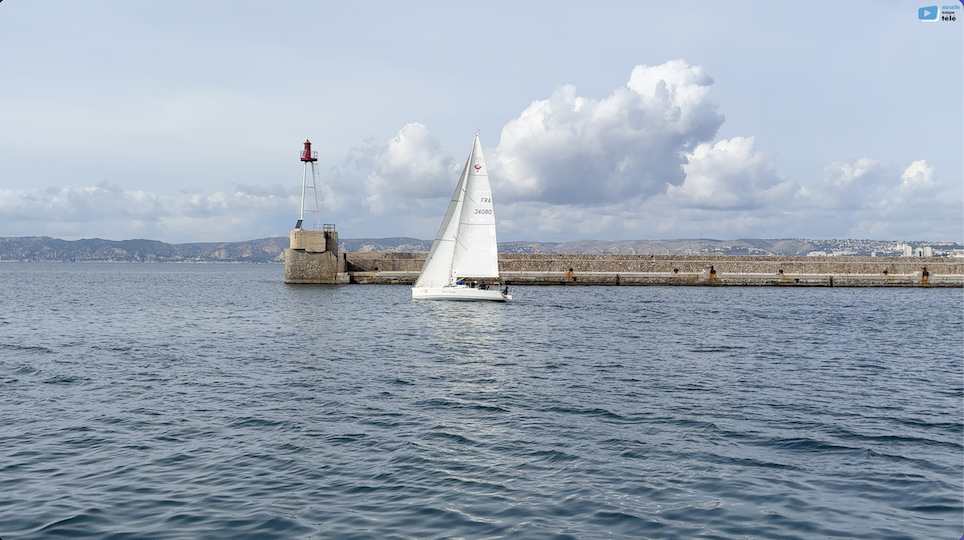 Marseille | Le Vieux Port et ses Voiliers | Marseille Bretagne Télé