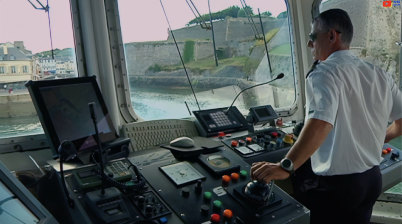 Belle-Île-en-Mer | Passerelle du Ferry 'Vindilis' 2014 | Belle-Île Télévision TVBI