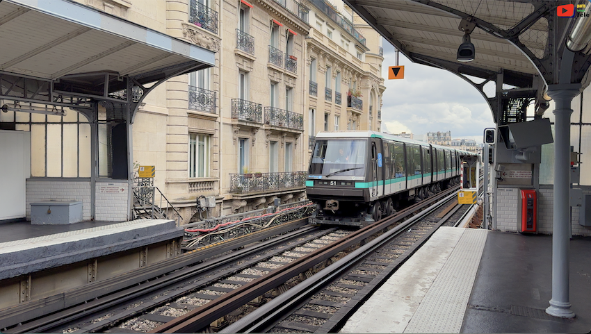 Paris | Métro aérien, Seine et Bateaux | Paris Bretagne Télé