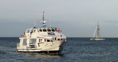 Belle-Île-en-Mer | Le "Kerdonis" en Été à Sauzon | Belle-Île Télévision TVBI